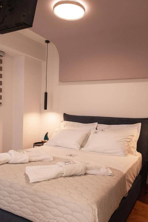 Foto 5 von 97: One-Bedroom Apartment