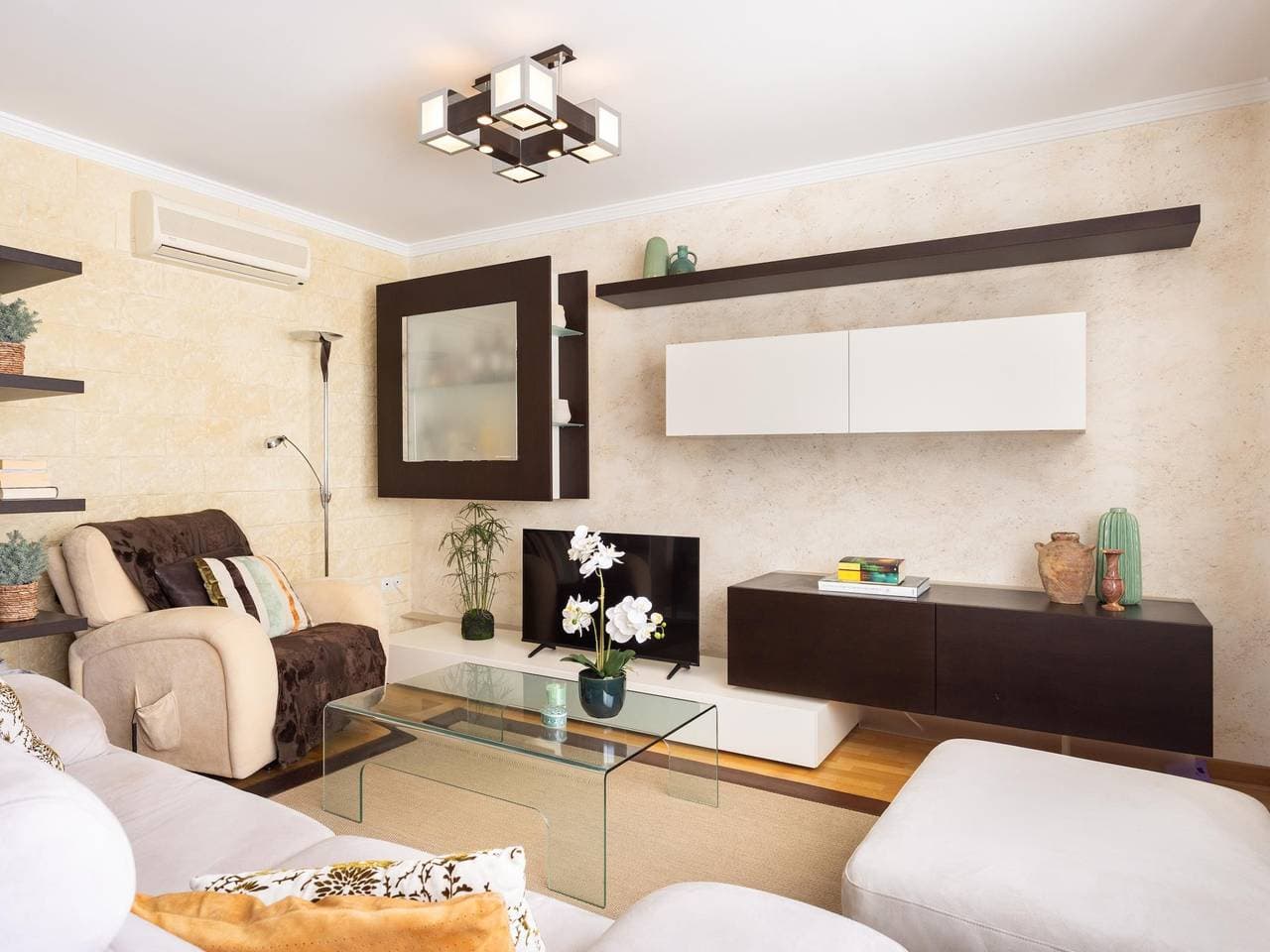 Foto 8 von 43: Ferienwohnung für 3 Personen mit Terrasse