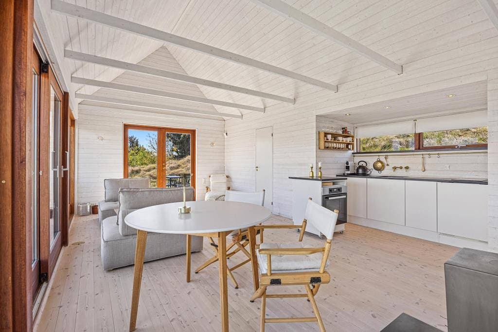 Foto 13 von 37: Ruhig gelegenes Ferienhaus mit Panoramablick in Bjerregård