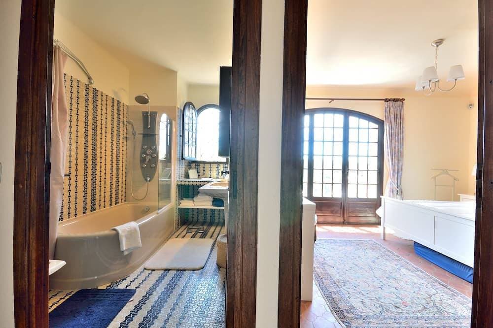 Foto 7 von 30: A Dream Provencal Getaway between Valbonne and Grasse