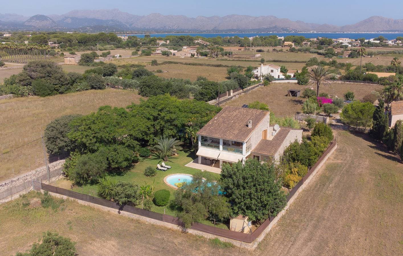 Foto 3 von 34: Gemütliche 1-Zimmer-Wohnung mit Pool und Küche in der Nähe von Platja de Sant Joan