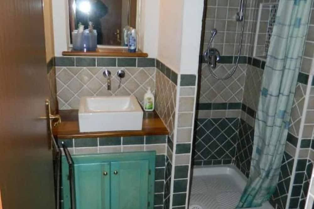 Foto 6 von 25: Haus Mit Veranda In Wenigen Schritten Vom Meer Entfernt