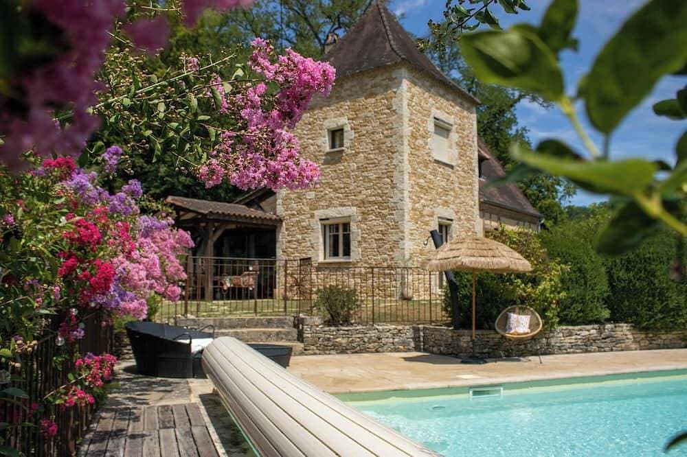 Foto 6 von 30: House rental - Pool and Jaccuzzi