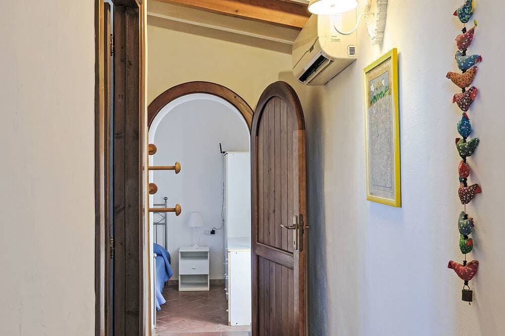 Foto 5 von 30: Wohnung in Calasetta mit Grill und Garten