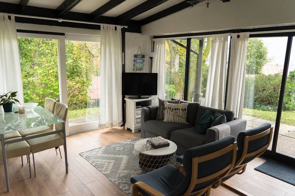 Foto 12 von 30: Schöner Bungalow mit einer schönen grünen Landschaft entspannen