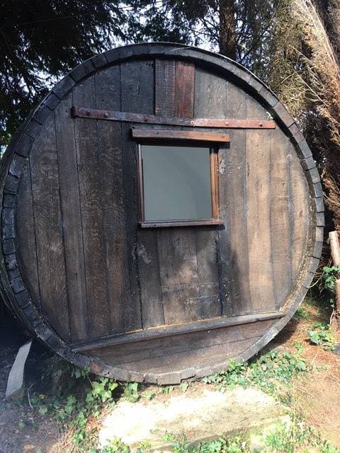 Foto 5 von 32: Blockhütte für 2 Personen mit Terrasse