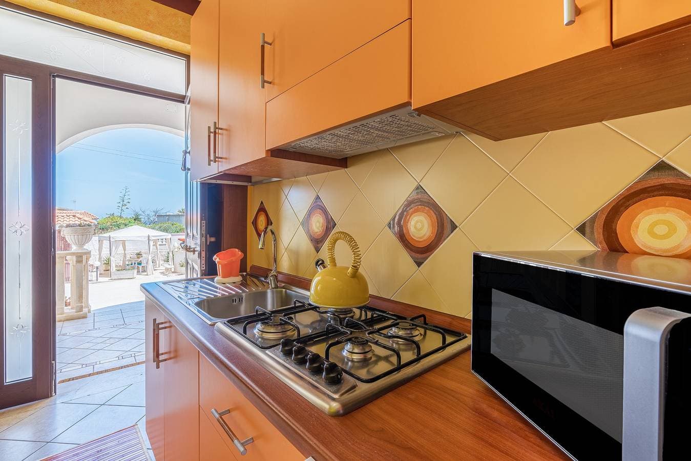 Foto 9 von 26: Ferienwohnung "La Casa Arancione" mit privater Terrasse und Gemeinschaftsgarten