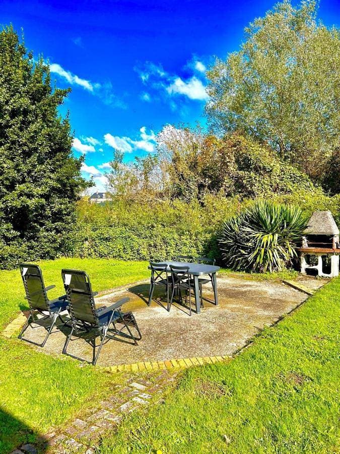 Foto 3 von 5: One-Bedroom House