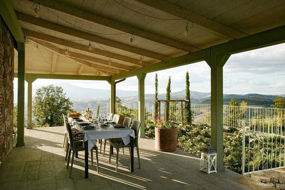 Villa Acquapendente - Private villa with pool in Lazio 1