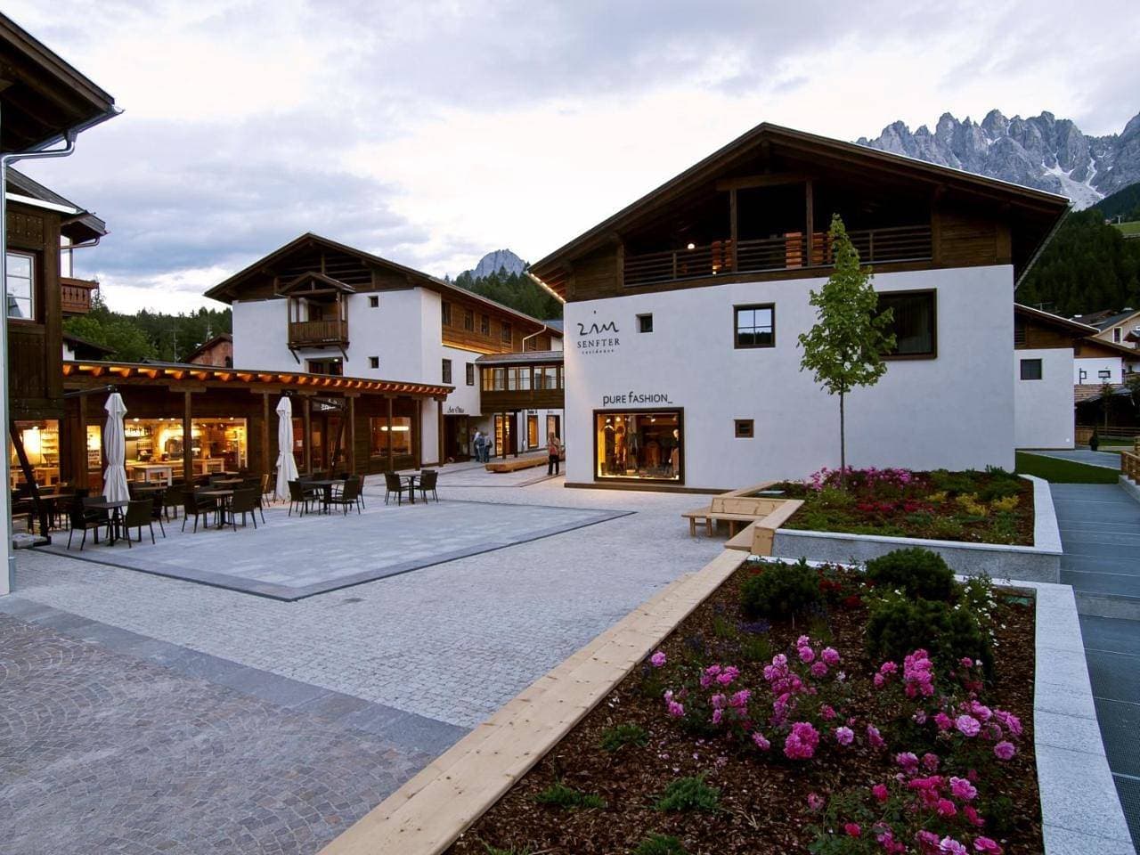 Zin Senfter Residence 1