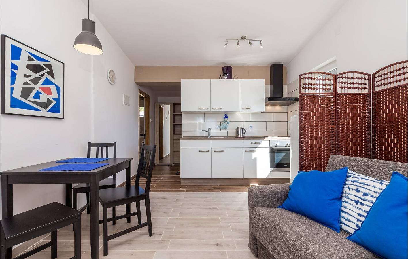Foto 9 von 29: Gemütliche Ferienwohnung am Meer mit Terrasse und Parkplatz, 1,5 km vom Strand entfernt