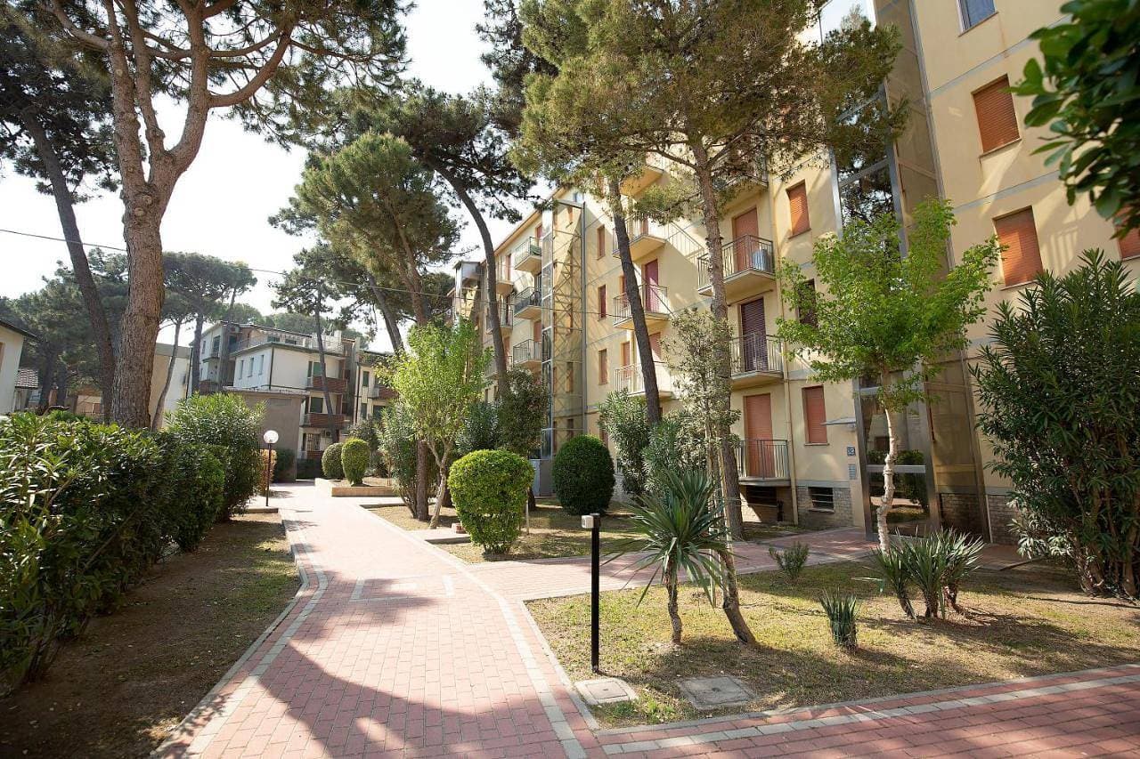 Beach holiday Delfini 1