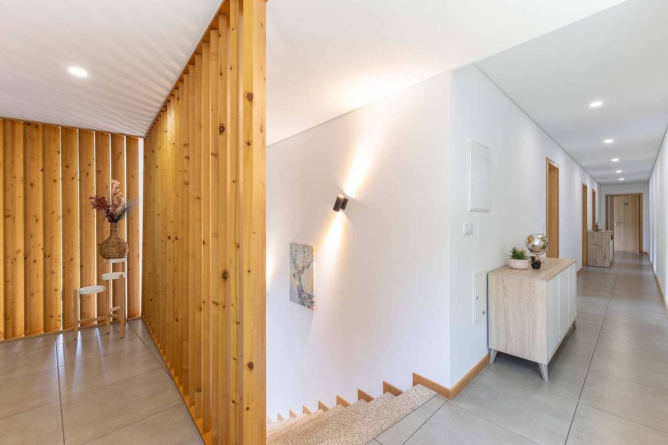 Foto 10 von 70: 7 Suites & Pool, Geres Gateway