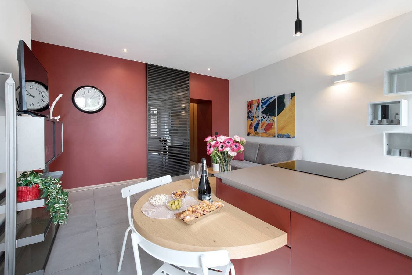 Foto 9 von 35: Apartment „Gemhouse Rubino“ mit Seeblick, WLAN und Klimaanlage