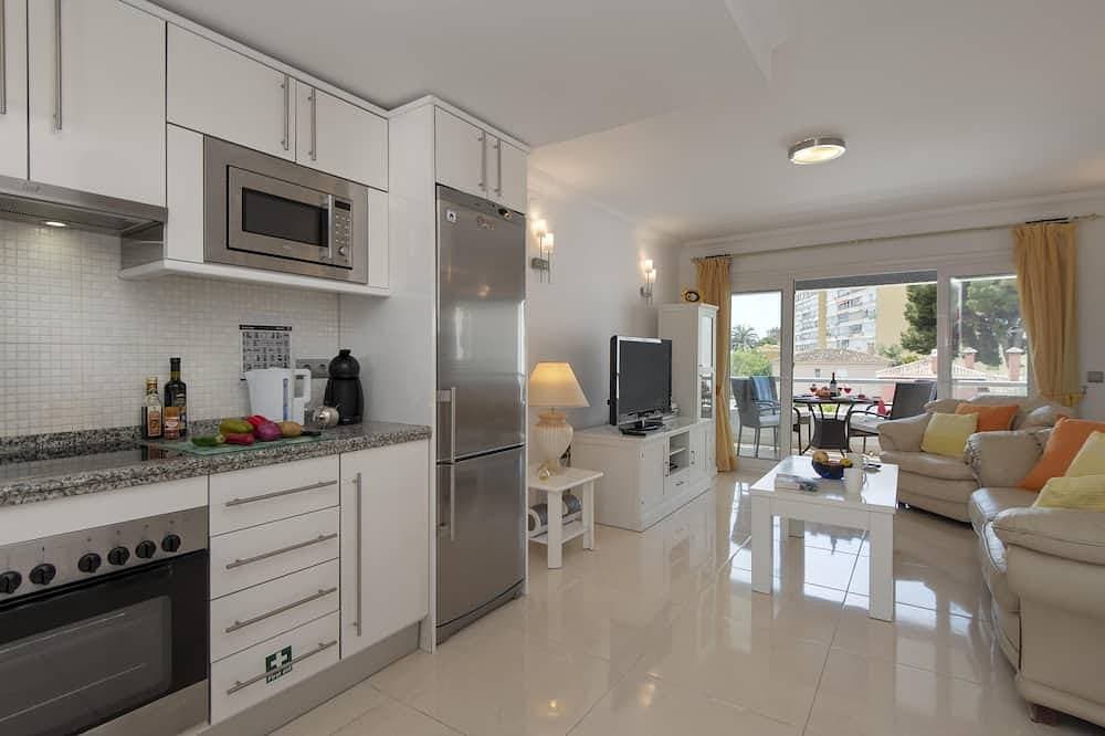 Foto 13 von 23: Edificio Cielomar - wedding cake - beautiful 1st floor apartment