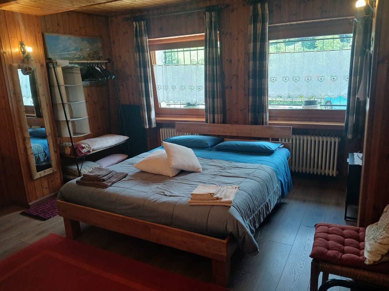 Foto 2 von 12: Ferienwohnung 'Olga - La Roisette' mit Bergblick