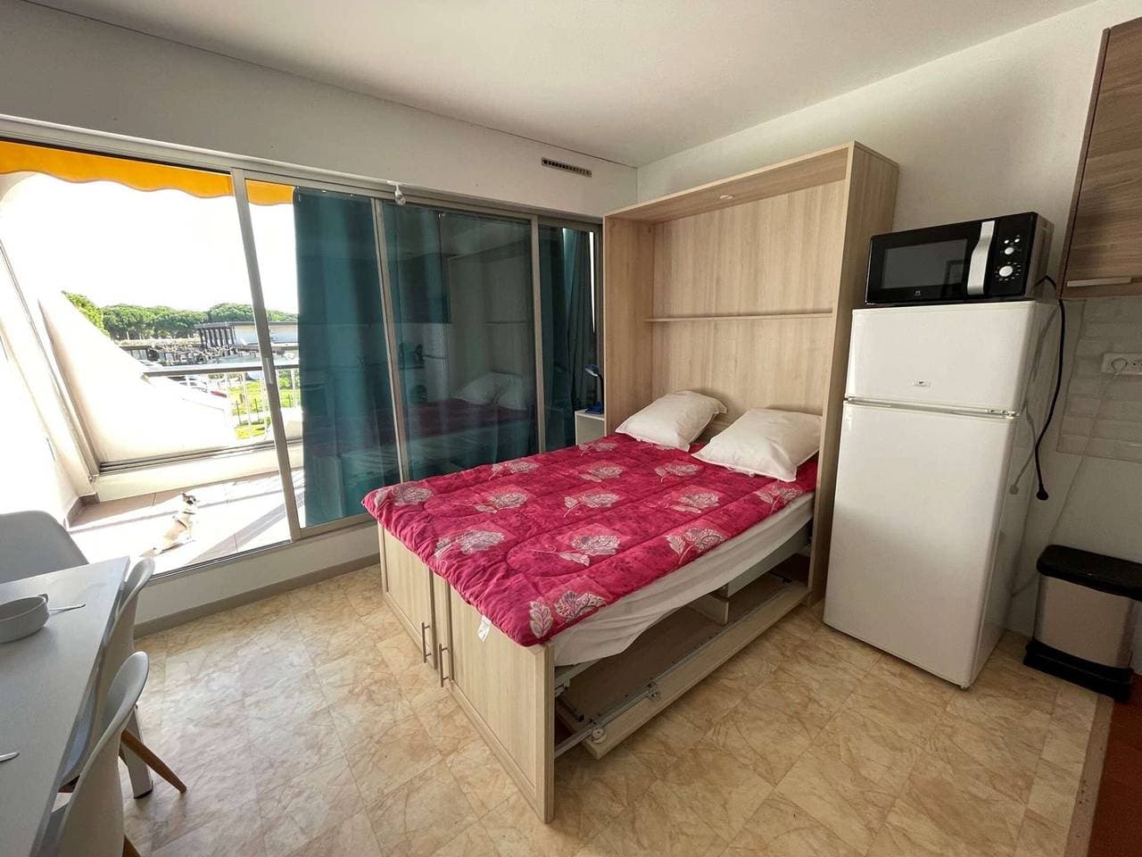 Foto 5 von 14: Klimatisiertes Studio für 4 Pers mit Pool und Parkplatz in Port Camargue