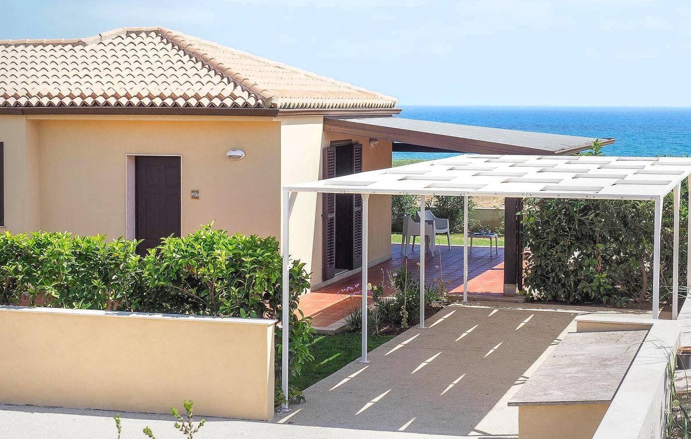 Foto 12 von 26: Apartment mit Meerblick, AC, Parkplatz, Terrasse & WiFi - 1km zum Maganuco Strand