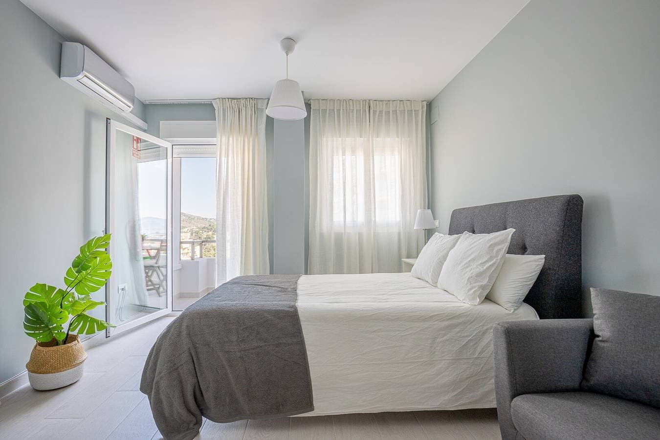 Foto 5 von 24: Studio-Apartment 'Torremolinos Dream Sea Views' mit Meerblick, WLAN & Klimaanlage