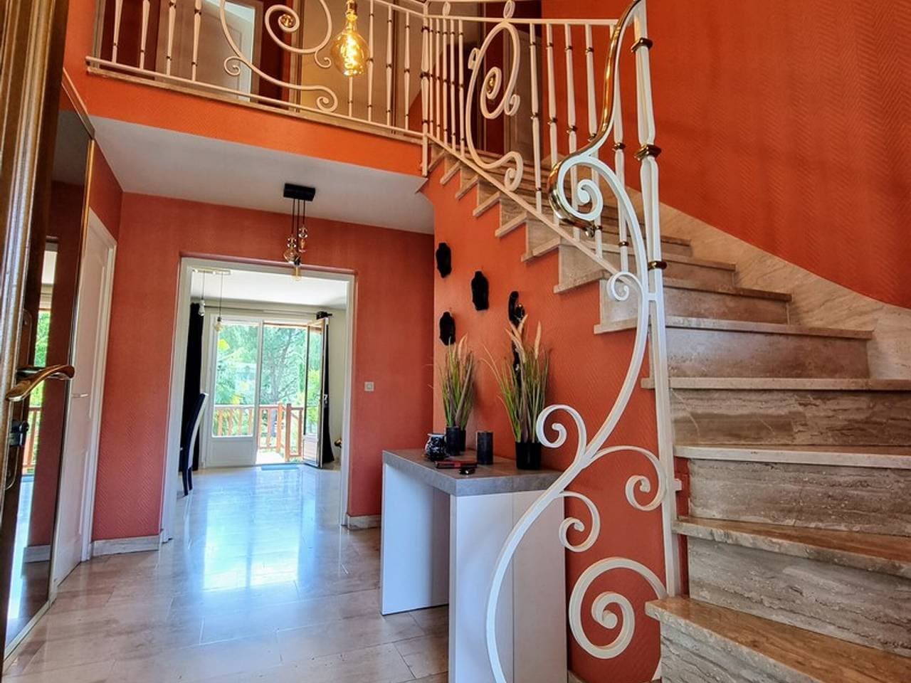 Foto 8 von 36: Geräumige Villa mit Spa und privatem Garten - Nahe Paris