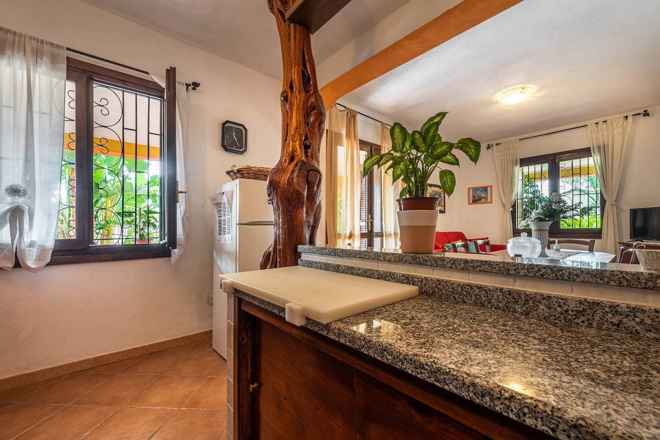 Foto 11 von 26: Ferienwohnung "Villa Mallus" mit Blick auf die Berge