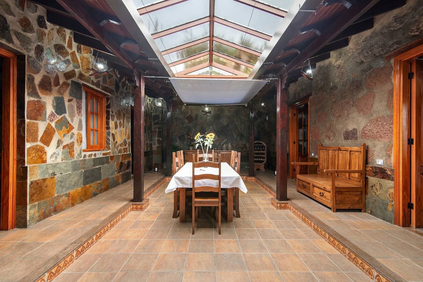 Foto 6 von 30: Ferienhaus 'El Patio Canario' mit Meerblick, privater Terrasse und WLAN