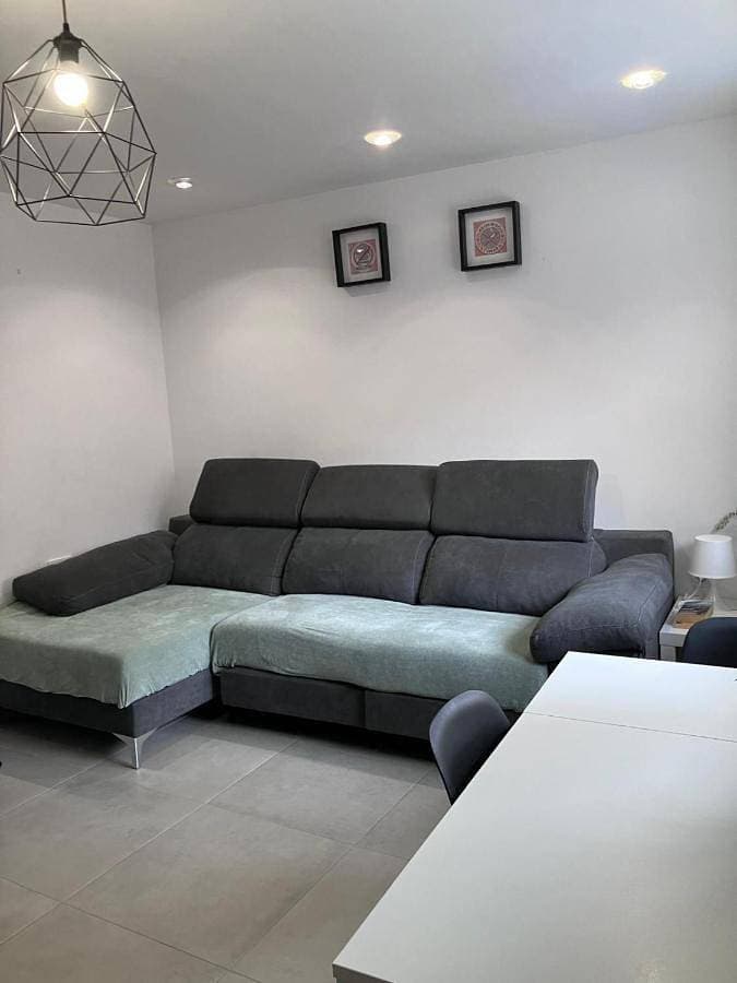 Foto 4 von 36: Two-Bedroom Apartment