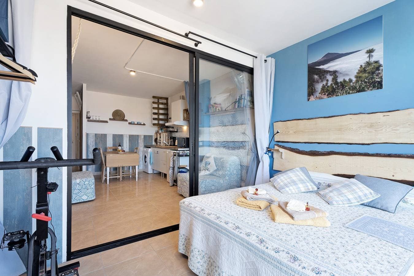 Foto 8 von 33: Ferienwohnung 'Los Abrigos Oceano Al Alba Wifi' mit Meerblick und WLAN