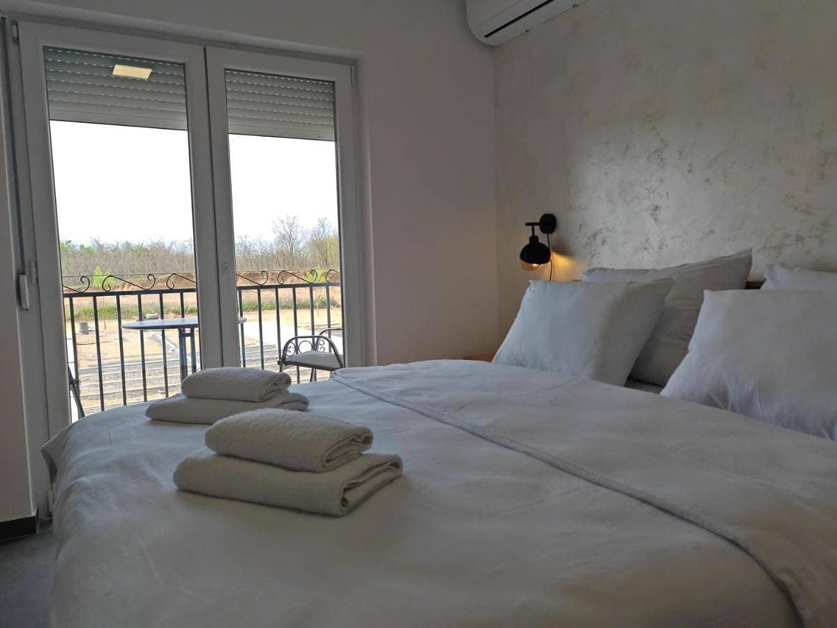 Foto 4 von 24: One-Bedroom Apartment