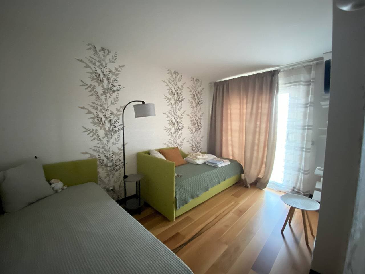 Foto 13 von 25: Elegantes und modernes Apartment mit Seeblick und zwei privaten Terrassen
