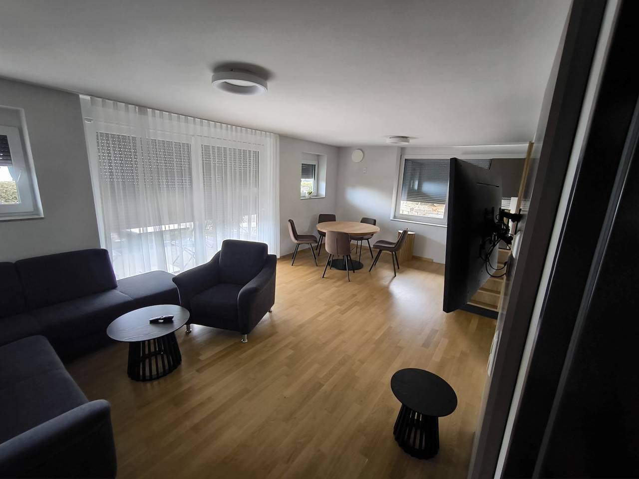 Foto 10 von 23: Birkhofer See genießen – Aparthotel am Bodensee - 3 Zimmer-Appartement Superior mit Seeblick