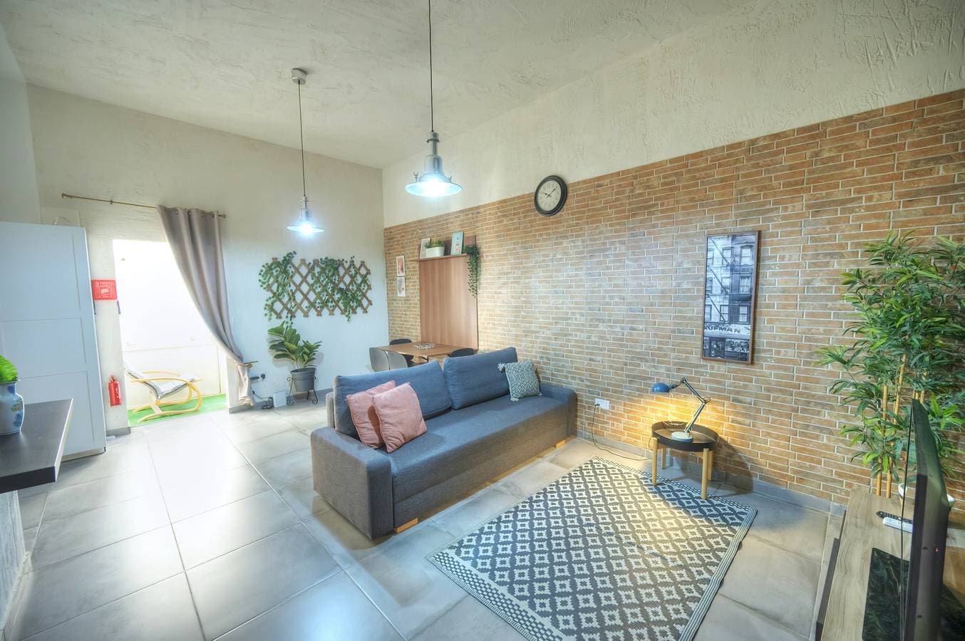 Foto 2 von 35: Ferienwohnung für 5 Personen mit Balkon
