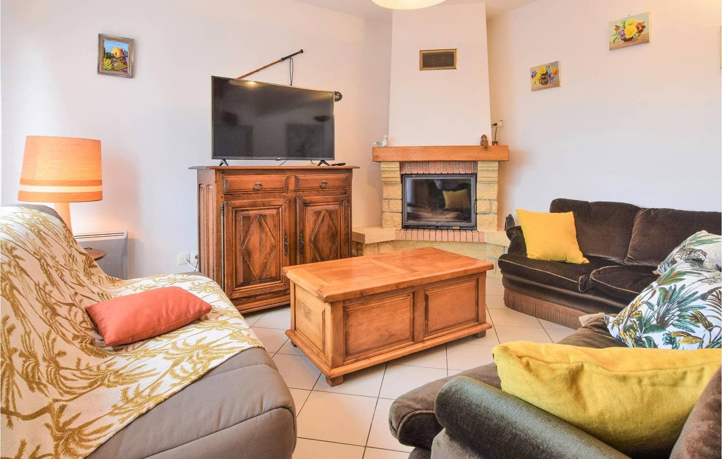 Foto 4 von 32: 138qm Beach Apt mit TV, Parkplatz, Doppelbett und WiFi