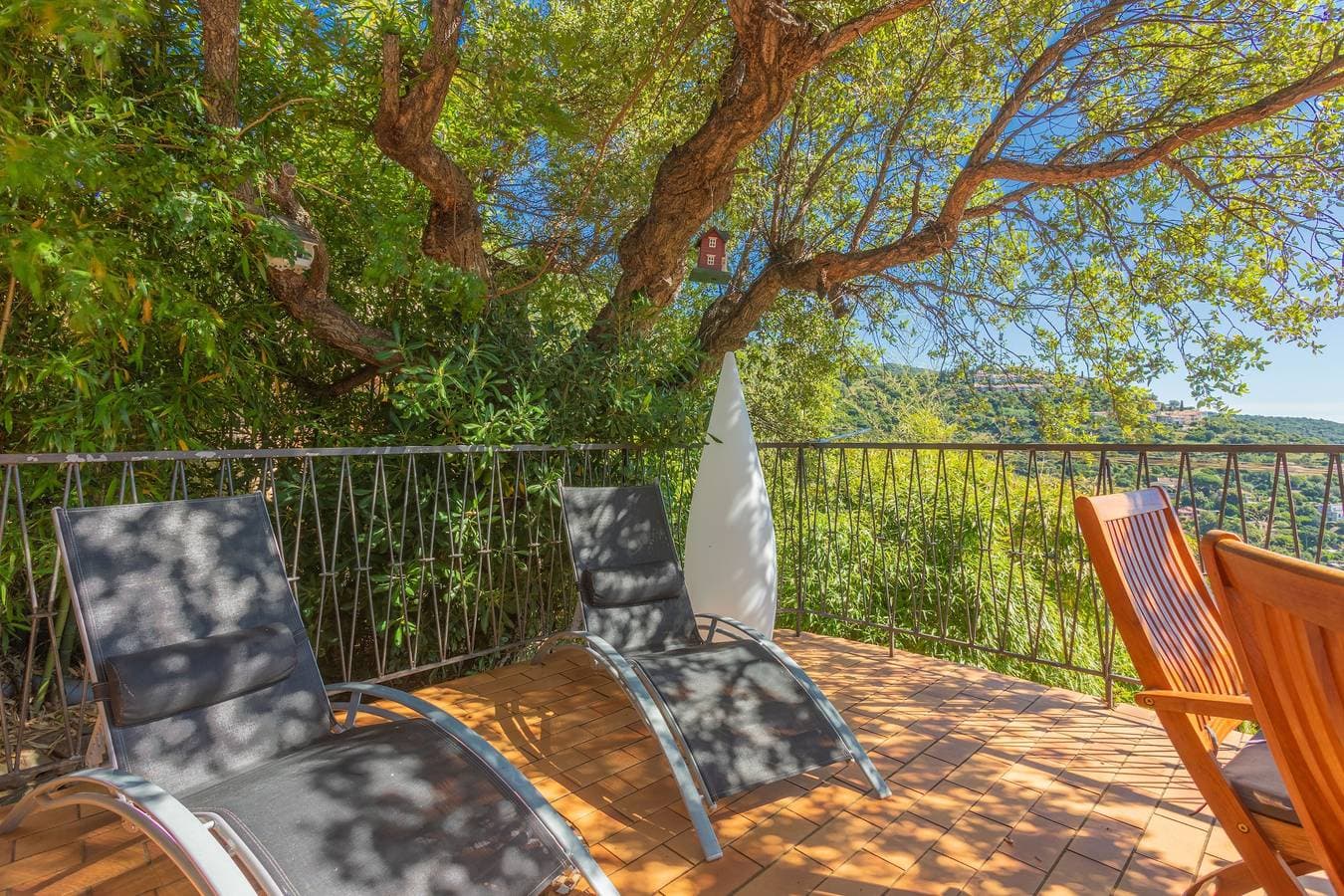 Foto 13 von 21: Appartement in Les Collines Cavalaire mit Meerblick, privater Terrasse und WLAN
