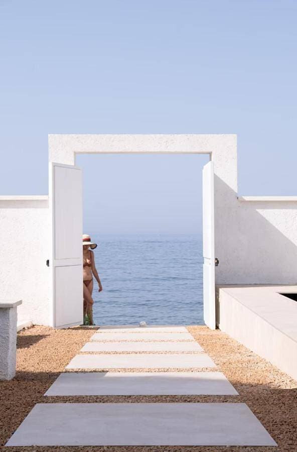 Foto 4 von 38: Villa - Beach Front