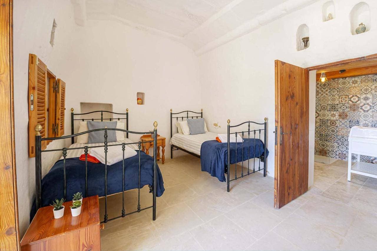 Foto 5 von 5: Four-Bedroom House