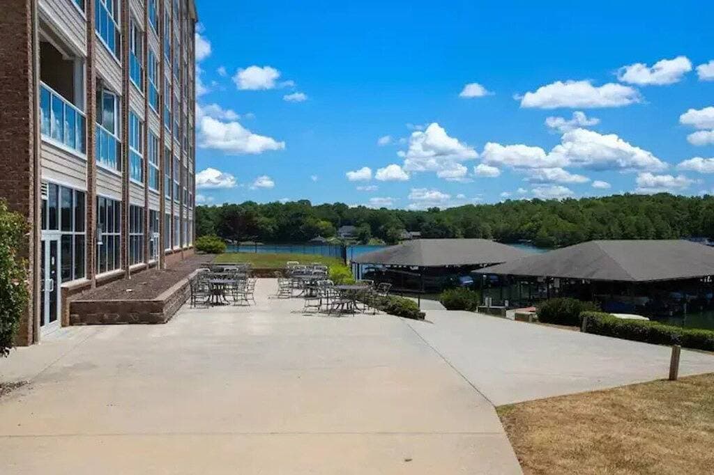 Foto 9 von 28: Mariners Landing Condo at Sml. Amenity Overload!