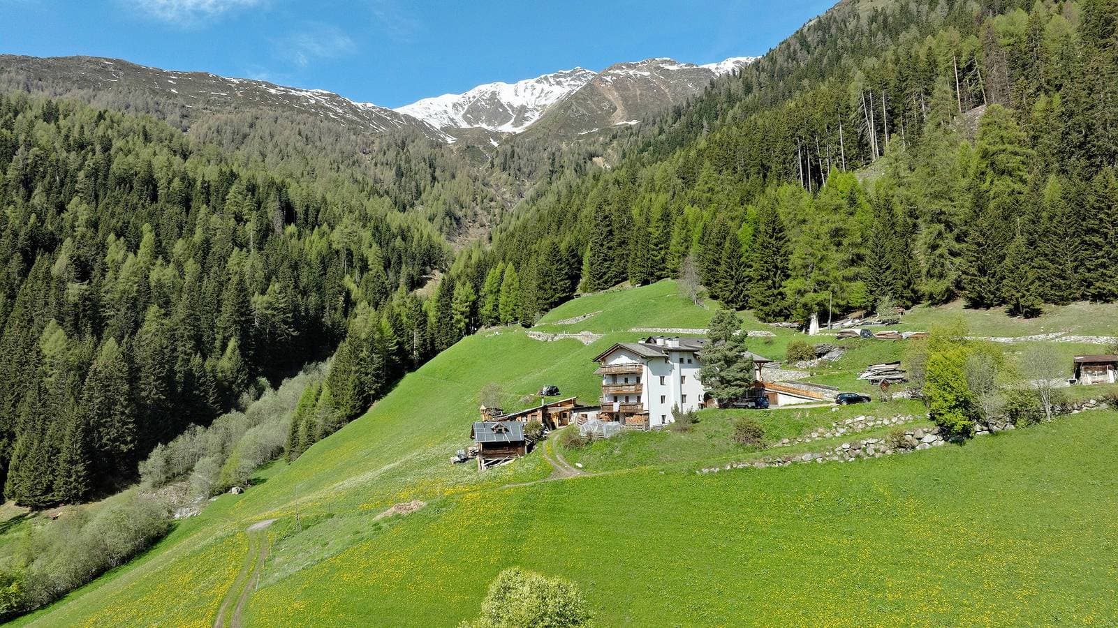 Foto 8 von 34: Ferienwohnung 'Fragges Spuldra' mit Bergblick, Balkon und Wi-Fi