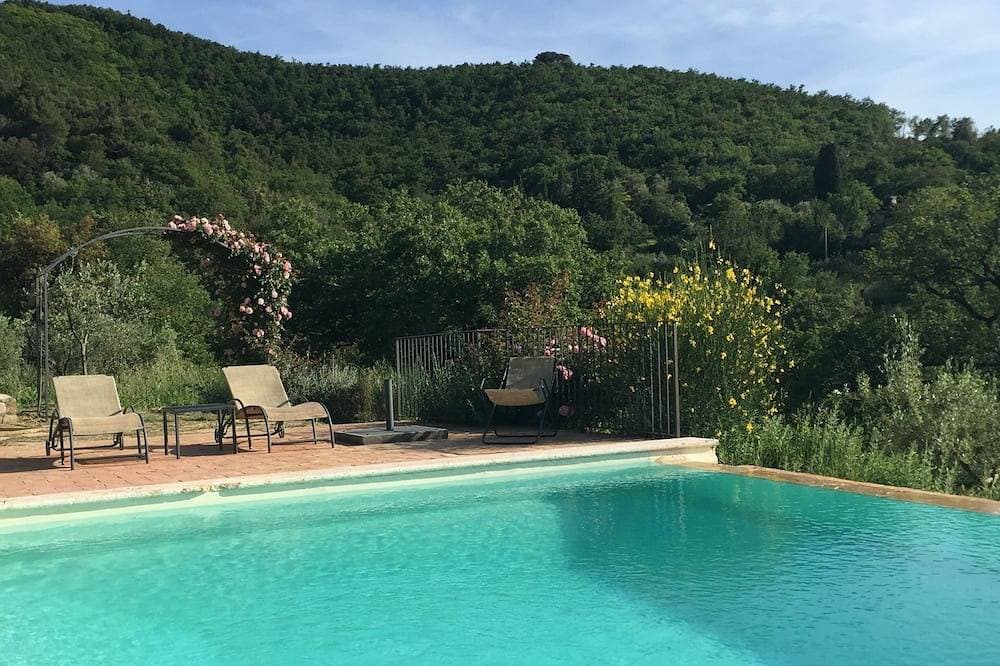 Charmantes Sagrantino mit salzigem Infinity-Pool und Kochschule 1