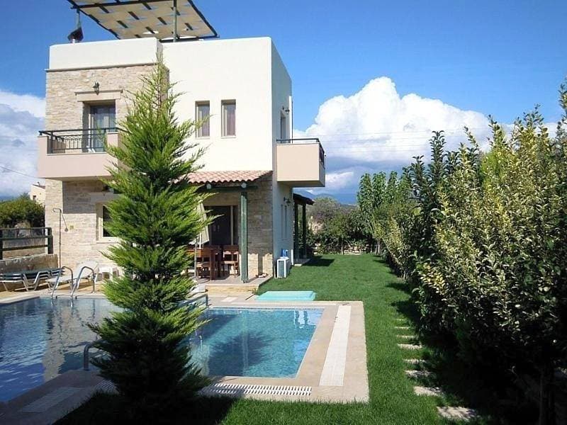 Foto 2 von 5: Villa