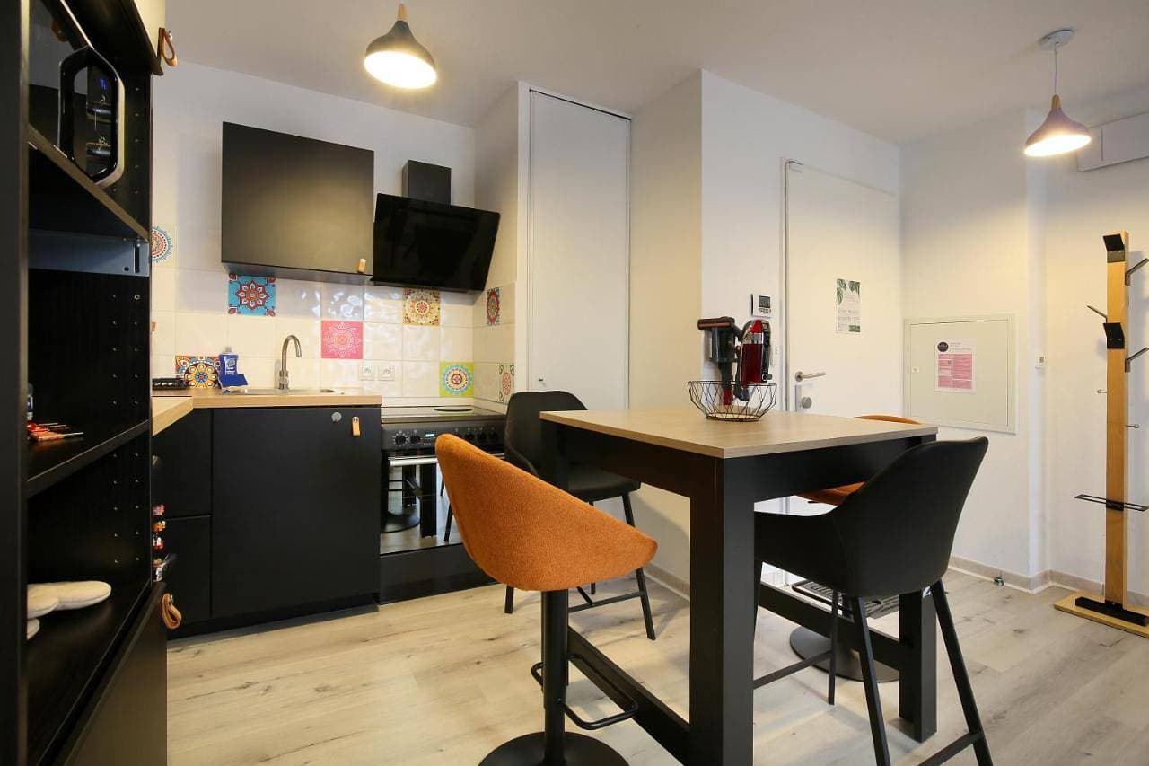 Foto 5 von 24: One-Bedroom Apartment