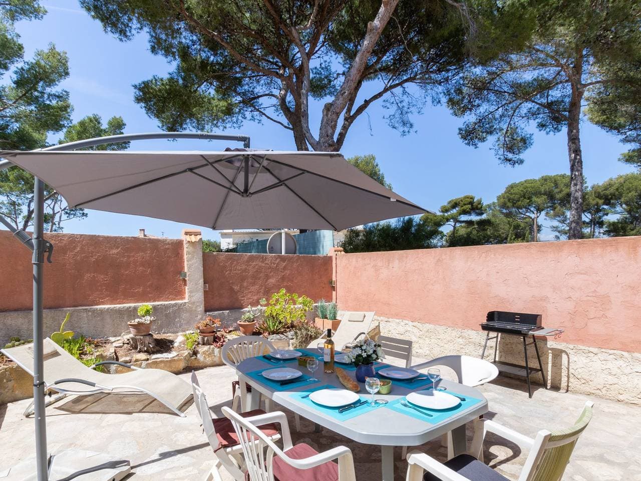La Madrague 2 km von Saint Cyr Village: Zweifamilienhaus Anaisim 1