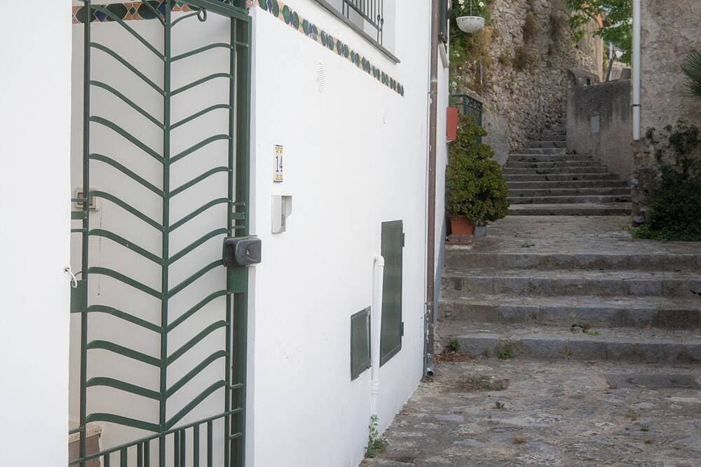 Foto 4 von 11: Appartamento vista mare a Ravello, Amalfi Coast.
