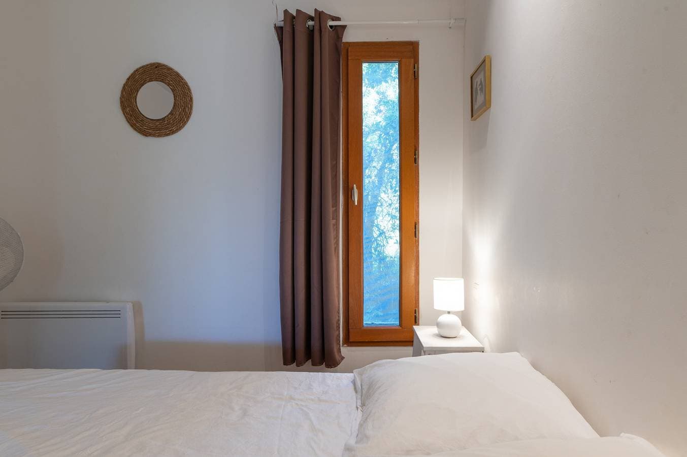 Foto 12 von 32: Ferienhaus 'Saint Florent' mit Bergblick, privatem Garten und WLAN