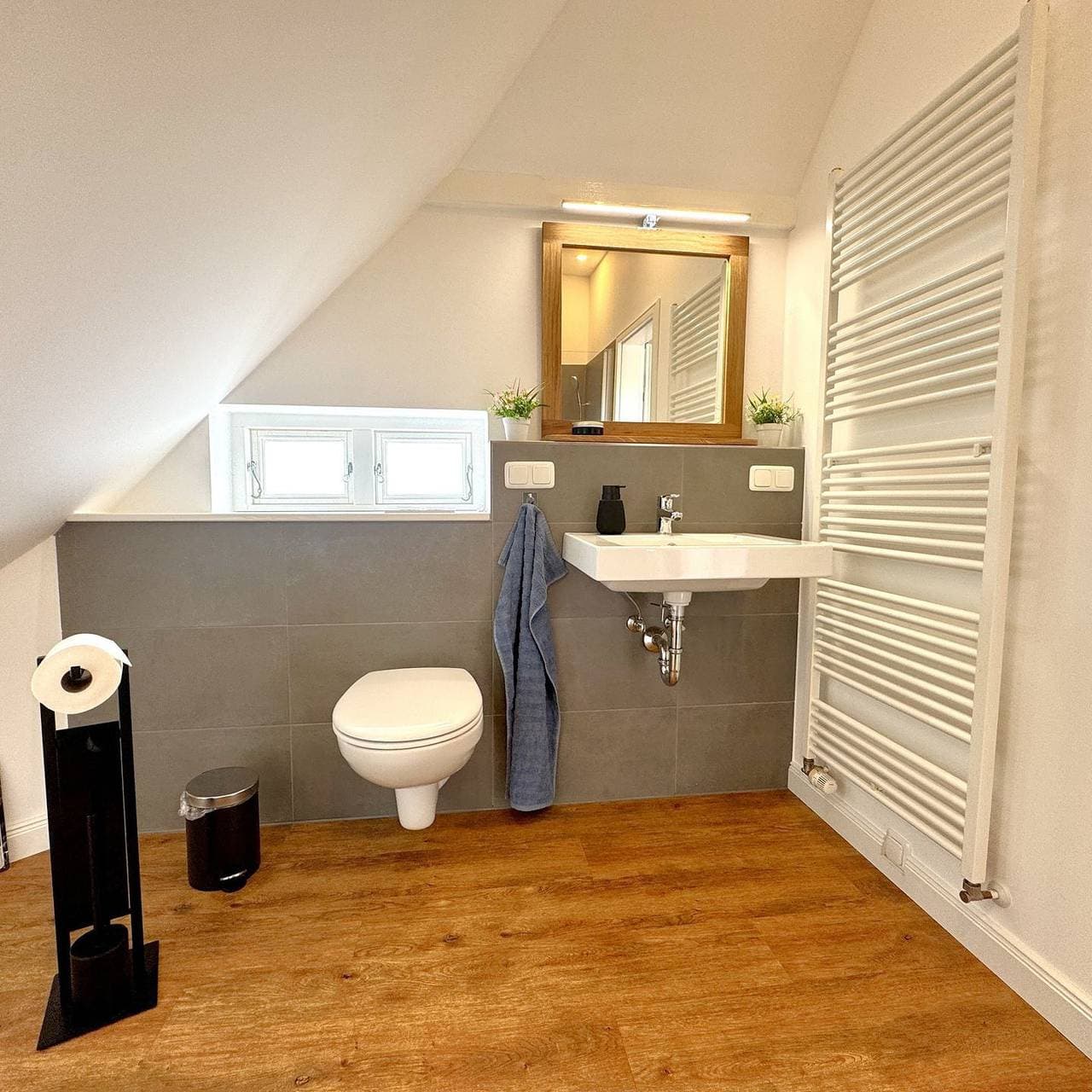 Foto 7 von 47: "Käpitänshaus zum Plümper" 75 m² große Ferienwohnung für Liebhaber