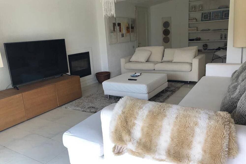 Foto 6 von 30: Villa Ines, in der Stute mit Fisch