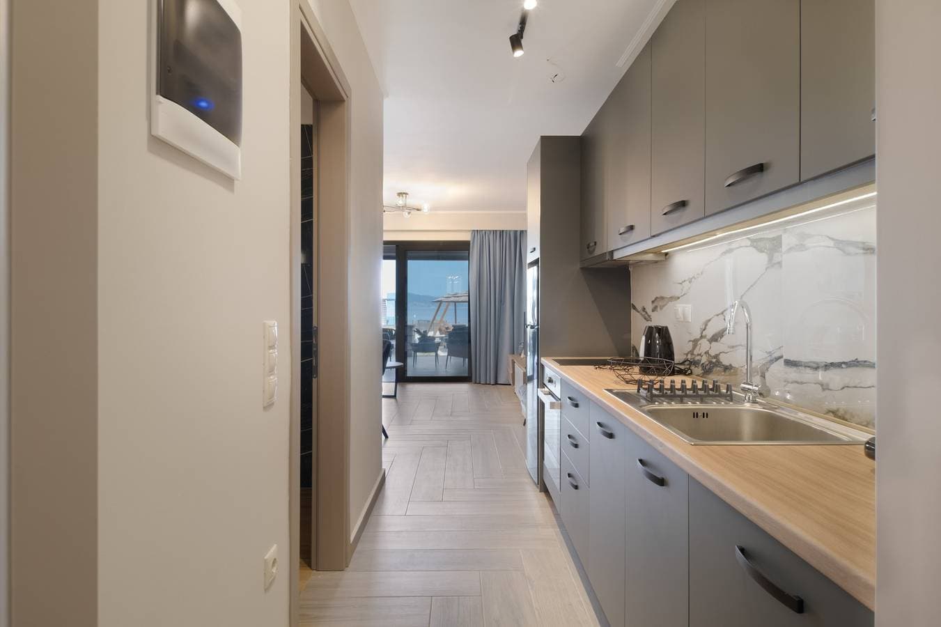 Foto 11 von 44: Ferienwohnung 'Thetis 2' mit Meerblick, Wi-Fi und Klimaanlage