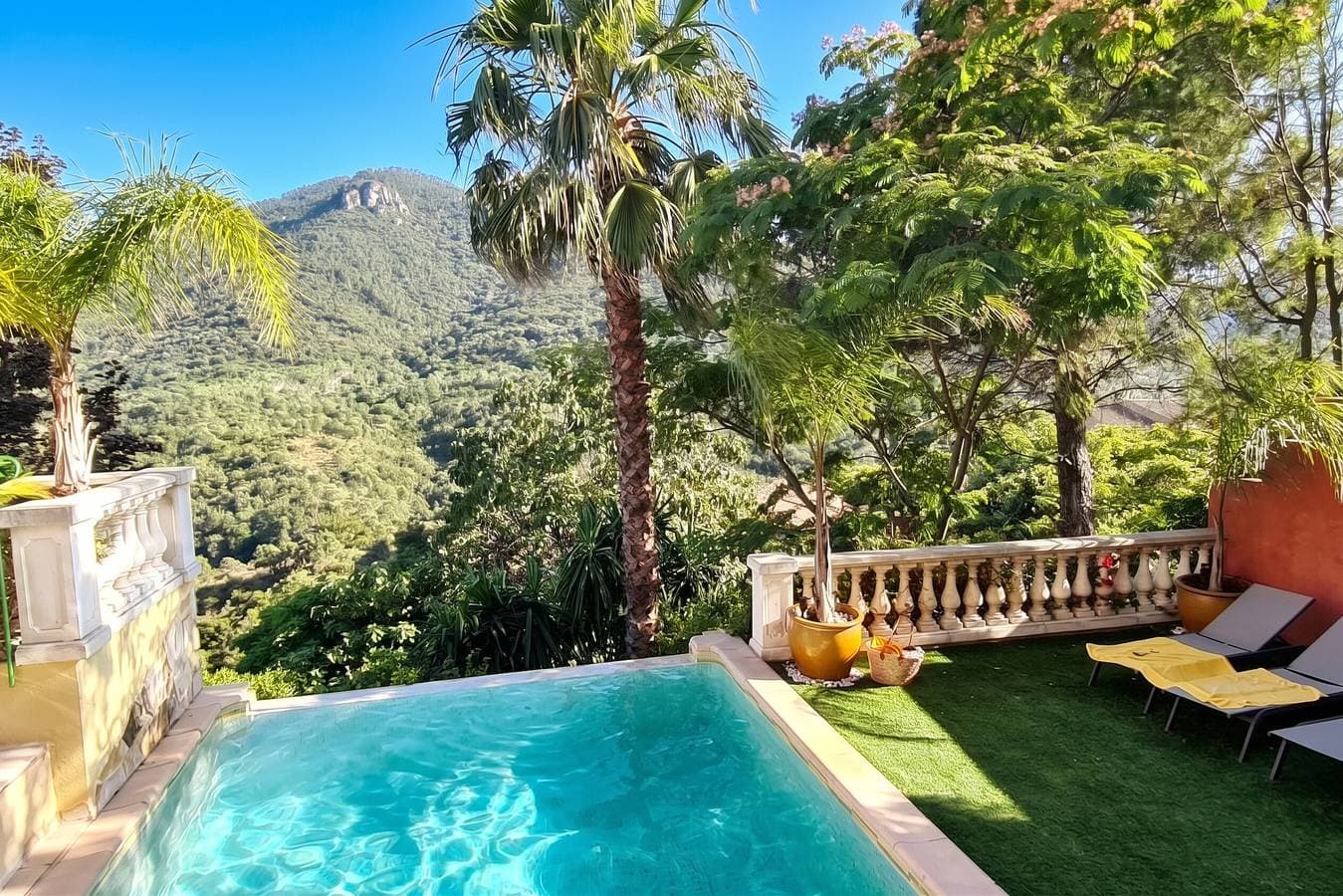 Foto 10 von 47: Freundliches Haus in Fréjus mit Infinity-Pool