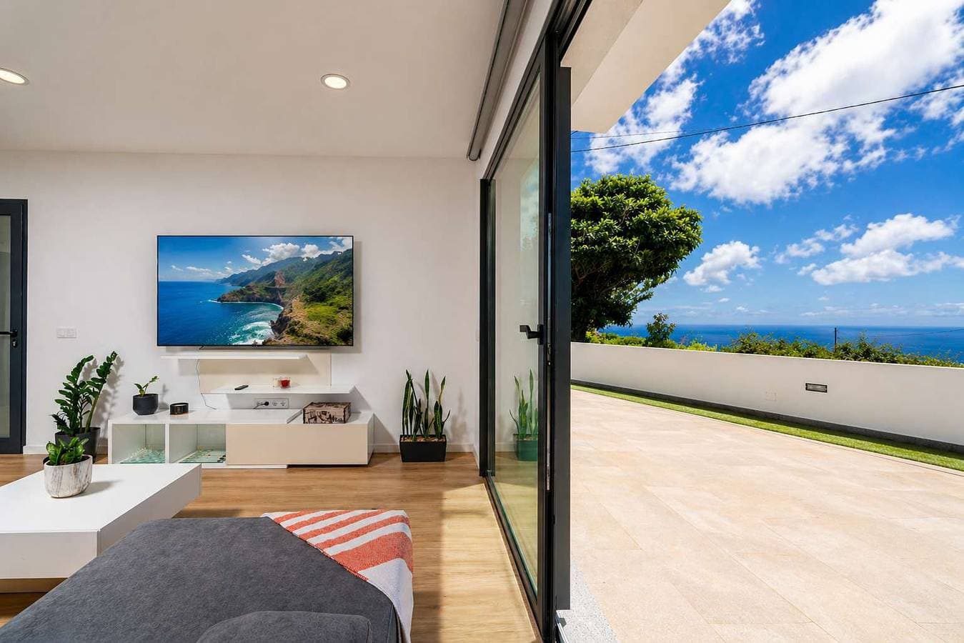 Foto 3 von 20: Oceanfront Villa with Breathtaking Sea Views