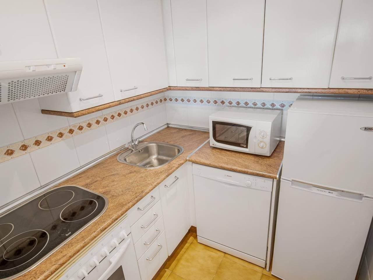 Foto 11 von 24: Ferienwohnung für 4 Personen mit Terrasse